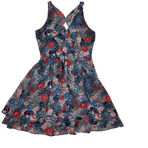 Adelyn Rae floral mini dress - Picture 3 of 6